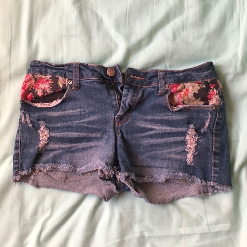 Jean Shorts with Floral Detail